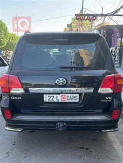 تويوتا لاندكروزر